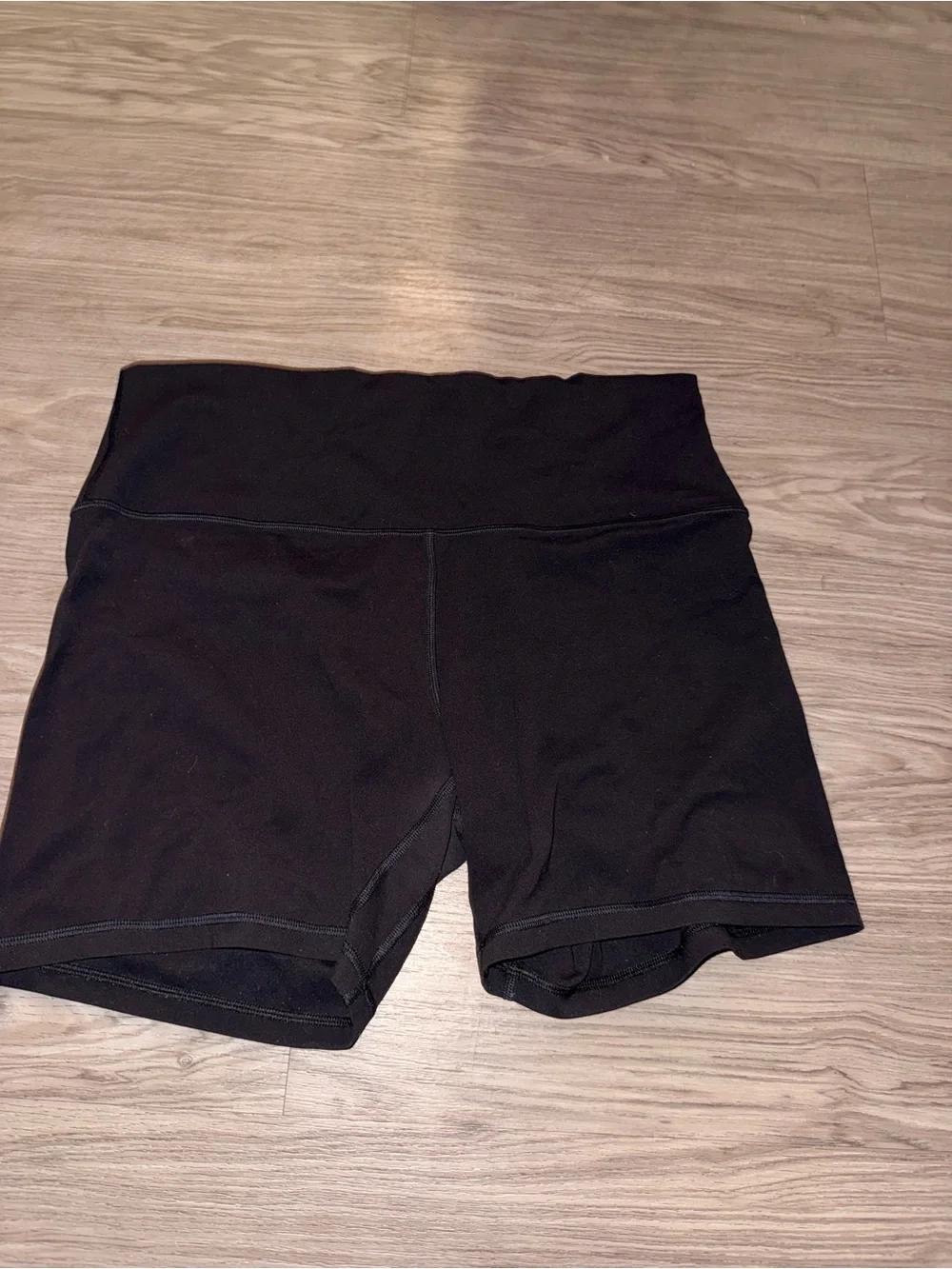 lululemon athletica Black High-Rise Athletic Shorts - Picture 5 of 6